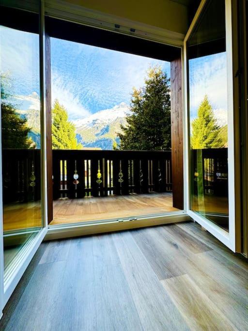 Bellevue & Classy Mountain View Apartment Kandersteg Buitenkant foto