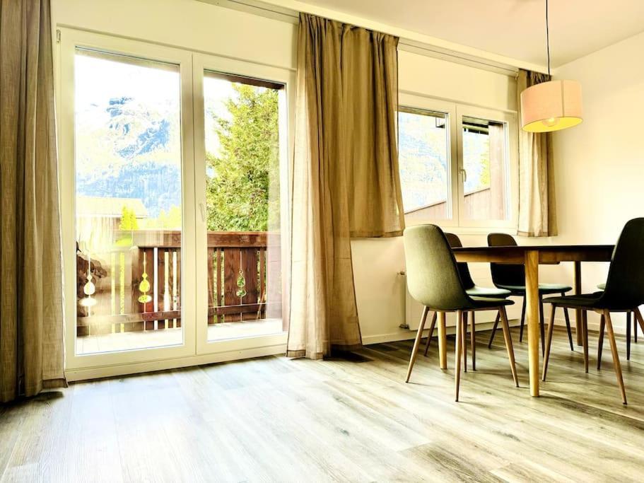 Bellevue & Classy Mountain View Apartment Kandersteg Buitenkant foto