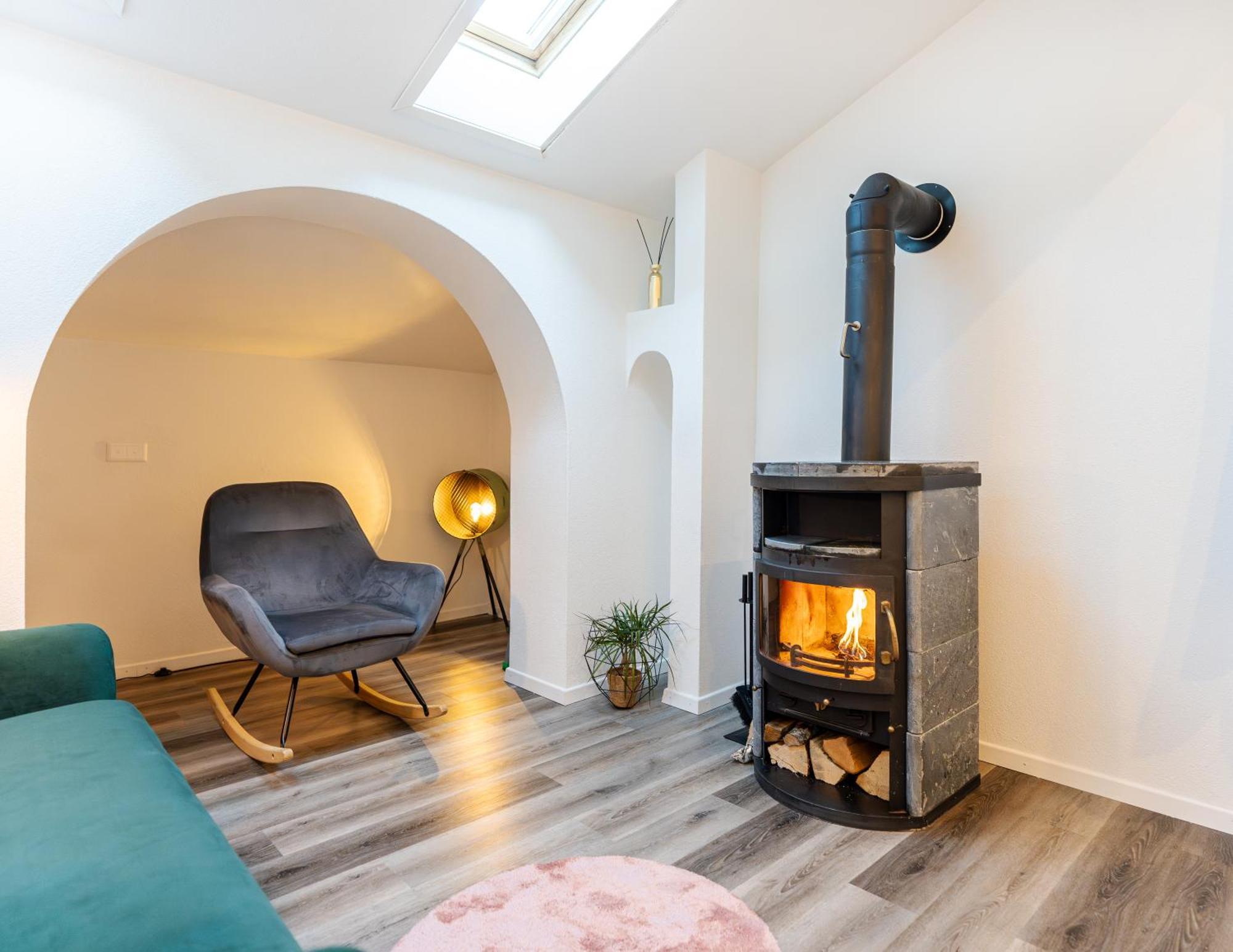 Bellevue & Classy Mountain View Apartment Kandersteg Buitenkant foto