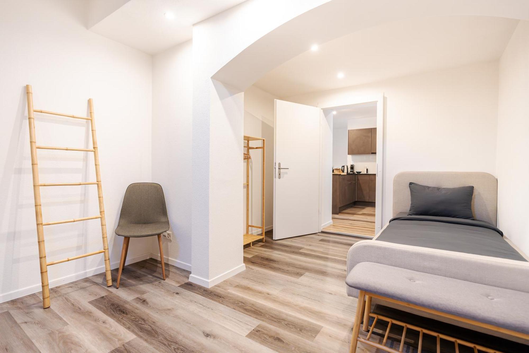 Bellevue & Classy Mountain View Apartment Kandersteg Buitenkant foto