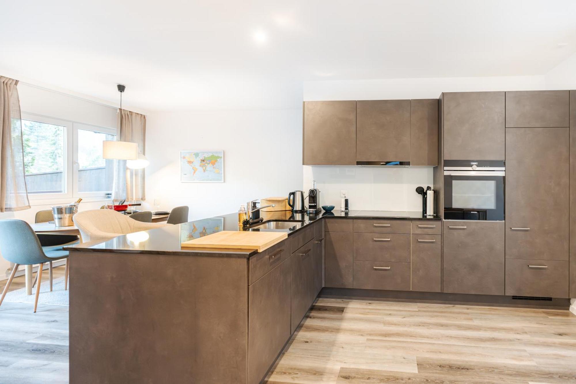 Bellevue & Classy Mountain View Apartment Kandersteg Buitenkant foto